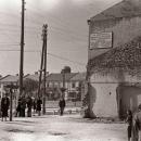 Jędrzejów. Rynek, widok na południową pierzeję z ulicy 11.Listopada, 1941